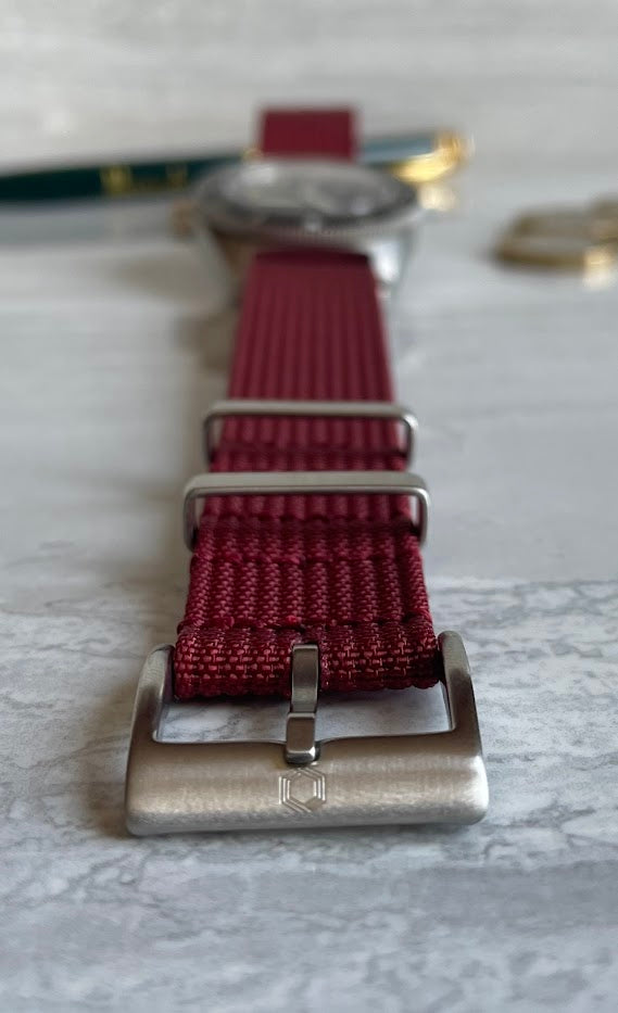 The 'Titan' - Burgundy adjustable watch strap made of ribbed nylon