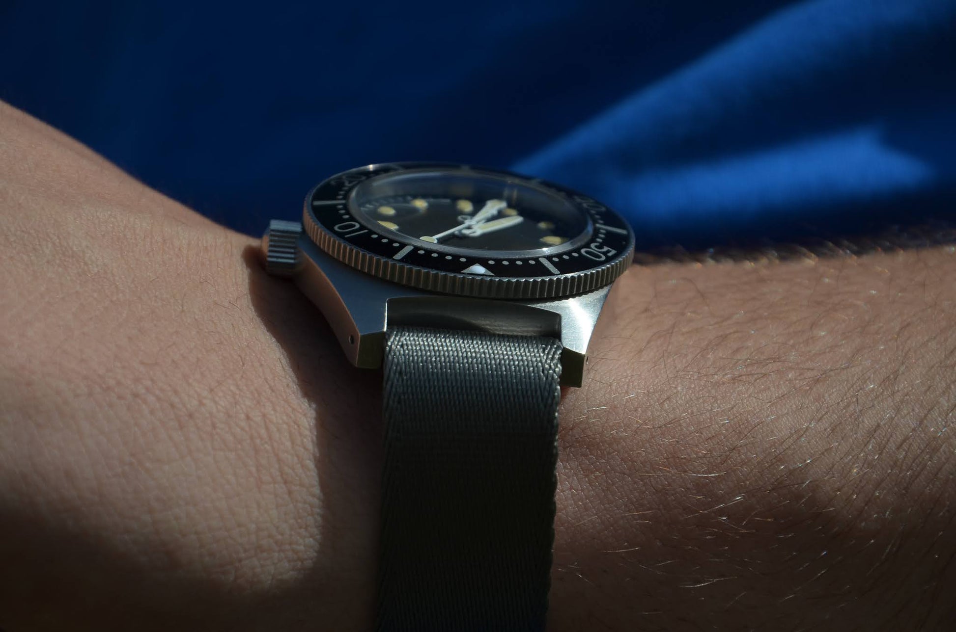 Bond - Black, Beige and Gray Adjustable Nylon Fabric Single Pass Slip Through Watch Strap (20 & 22mm)